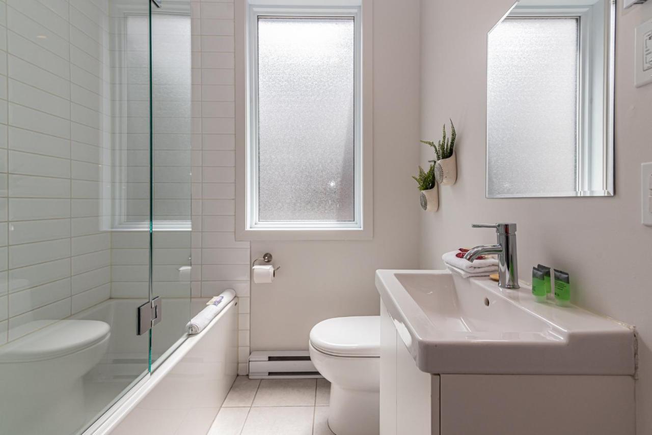 Cool And Clean Flat By Atwater Market By Den Stays Монреаль Экстерьер фото